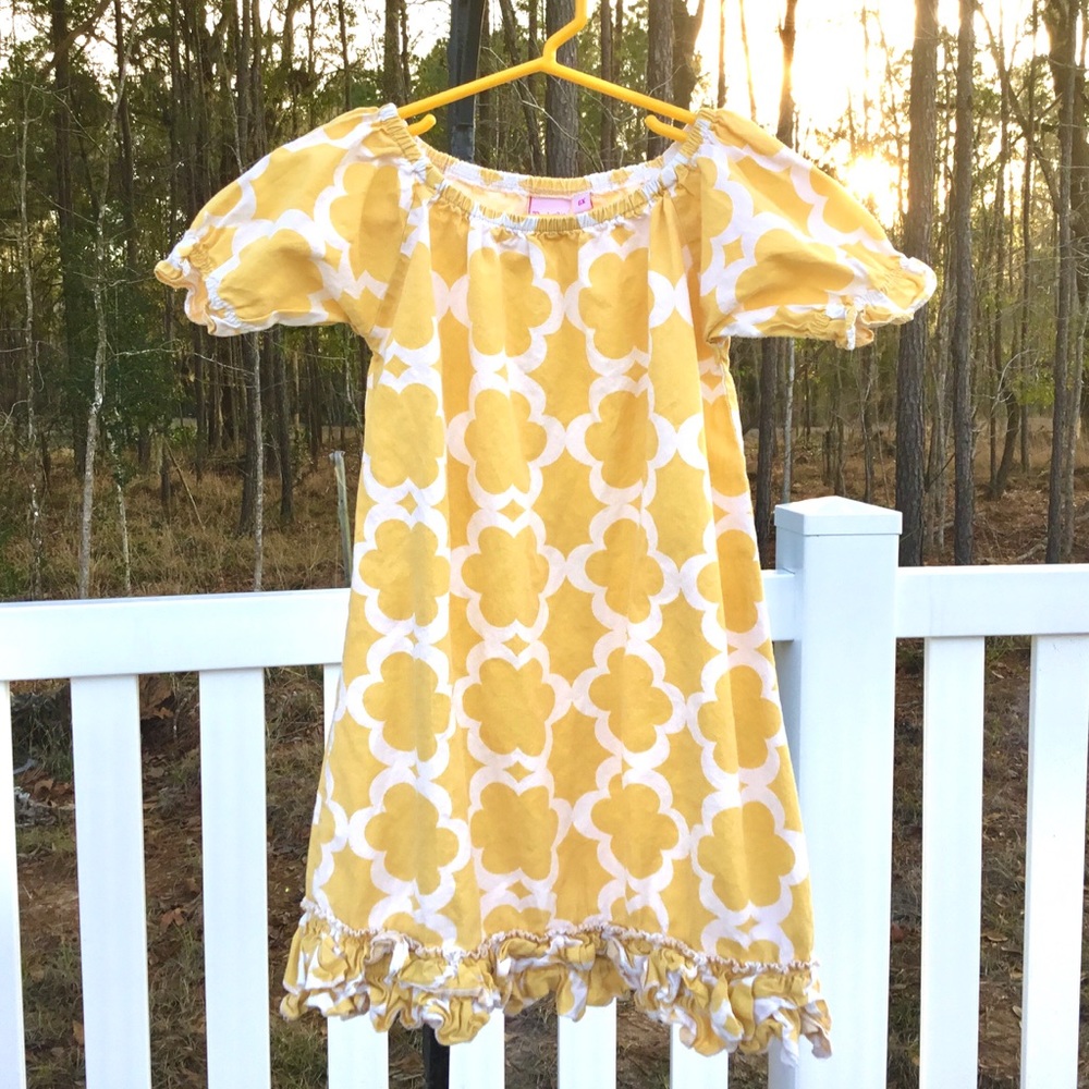 Natalie Grant yellow sundress 6X